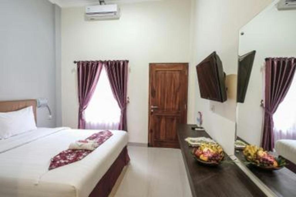 Malioboro Garden Hotel Yogyakarta Exterior photo