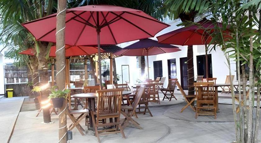 Malioboro Garden Hotel Yogyakarta Exterior photo