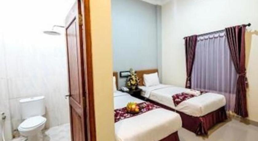 Malioboro Garden Hotel Yogyakarta Exterior photo