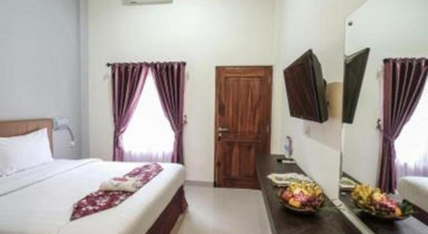 Malioboro Garden Hotel Yogyakarta Exterior photo